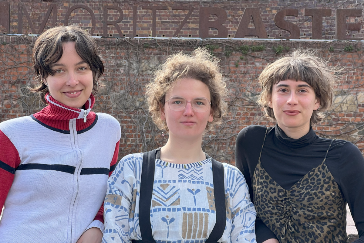 zur Vergrößerungsansicht des Bildes: Leitung des Kultstatus im SoSe25. Foto: Julia Heidecke